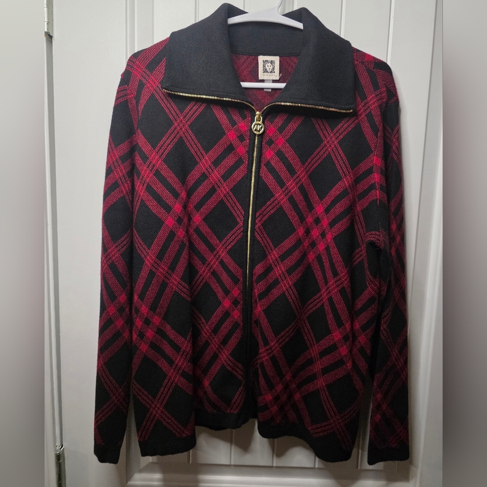 Anne Klein Plaid Zip Up Sweater With Gold Zipper and Hardware, Cozy ❤️